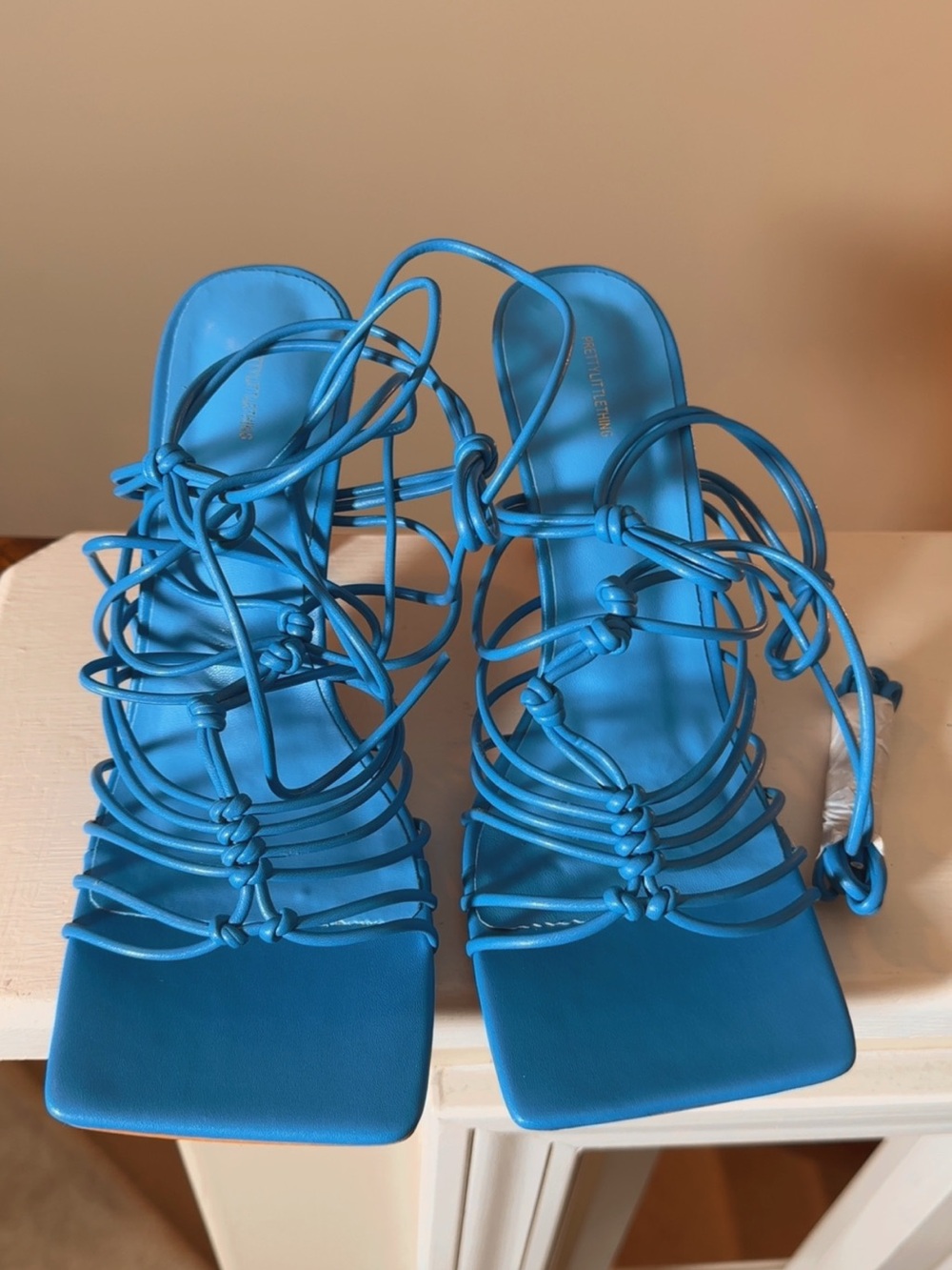 PrettyLittleThing Turquoise Strappy Knot Lace-Up Heels - Picture 3 of 6
